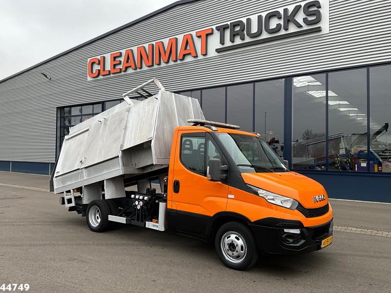 Iveco Daily 40C15 Euro 6 Terberg zijlader - Caminhão de lixo: foto 1 Iveco Daily 40C15 Euro 6 Terberg zijlader - Caminhão de lixo: foto 1