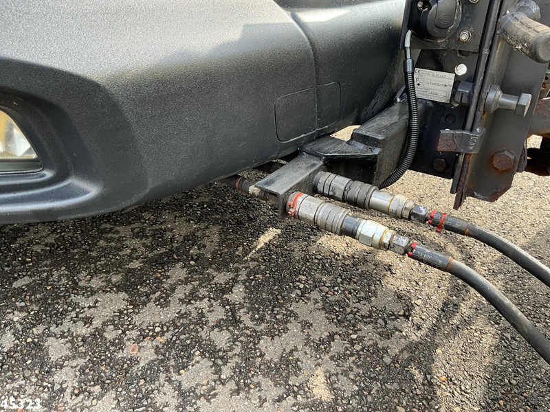 Veículo limpa-neves Iveco Daily 70C17 Nido zoutstrooier: foto 10 Veículo limpa-neves Iveco Daily 70C17 Nido zoutstrooier: foto 10