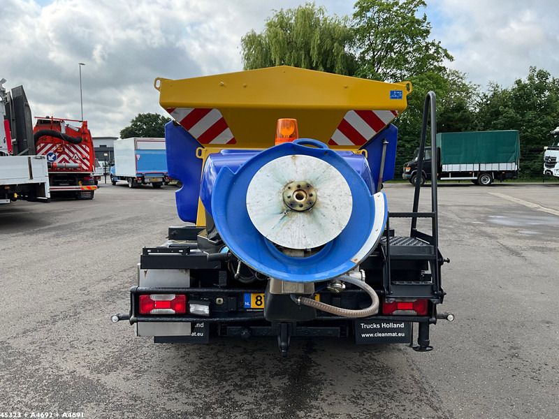 Iveco Daily 70C17 Nido zoutstrooier - Veículo limpa-neves: foto 5 Iveco Daily 70C17 Nido zoutstrooier - Veículo limpa-neves: foto 5