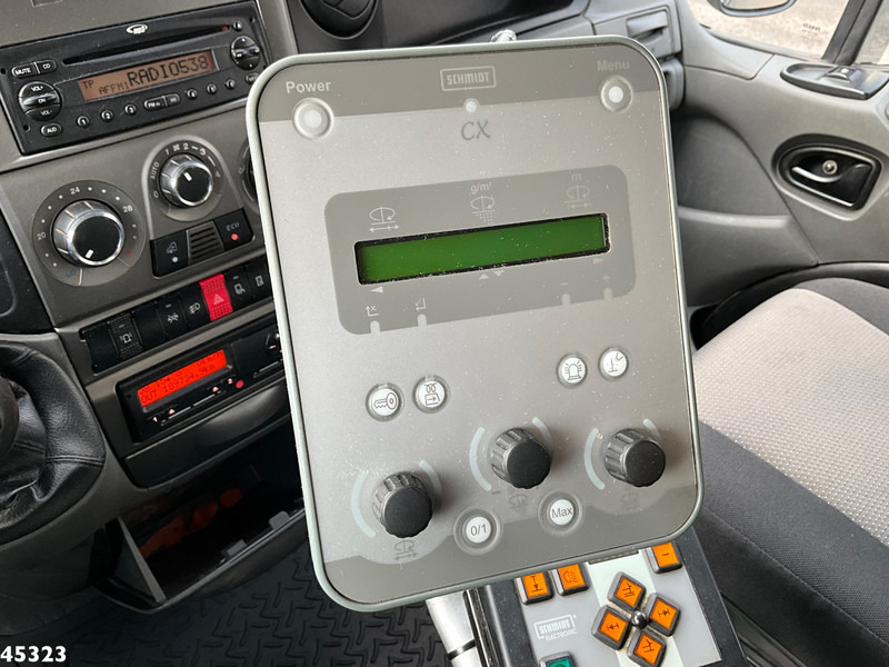 Veículo limpa-neves Iveco Daily 70C17 Nido zoutstrooier: foto 12 Veículo limpa-neves Iveco Daily 70C17 Nido zoutstrooier: foto 12