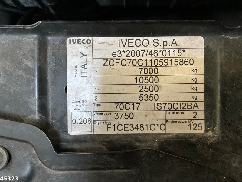 Veículo limpa-neves Iveco Daily 70C17 Nido zoutstrooier: foto 19 Veículo limpa-neves Iveco Daily 70C17 Nido zoutstrooier: foto 19