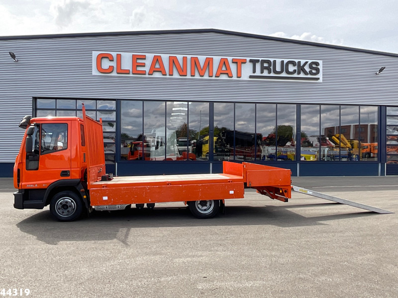 Iveco Eurocargo 80EL16 Euro 6 Autotransporter met oprijrampen Just 133.305 km! - Caminhão transporte de veículos: foto 1 Iveco Eurocargo 80EL16 Euro 6 Autotransporter met oprijrampen Just 133.305 km! - Caminhão transporte de veículos: foto 1