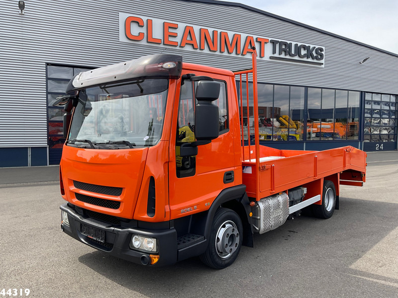 Iveco Eurocargo 80EL16 Euro 6 Autotransporter met oprijrampen Just 133.305 km! - Caminhão transporte de veículos: foto 2 Iveco Eurocargo 80EL16 Euro 6 Autotransporter met oprijrampen Just 133.305 km! - Caminhão transporte de veículos: foto 2