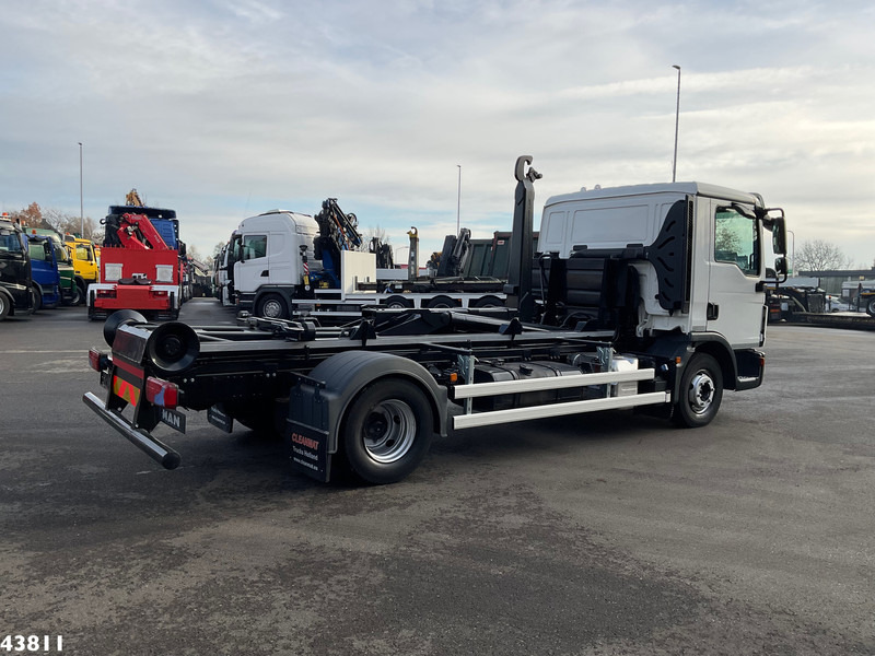 MAN TGL 12.220 Euro 6 12 Ton haakarmsysteem - Caminhão polibenne: foto 5 MAN TGL 12.220 Euro 6 12 Ton haakarmsysteem - Caminhão polibenne: foto 5
