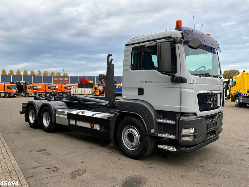MAN TGS 26.440 6x4 ZF Intarder Manual 26 Ton haakarmsysteem - Caminhão polibenne: foto 3 MAN TGS 26.440 6x4 ZF Intarder Manual 26 Ton haakarmsysteem - Caminhão polibenne: foto 3