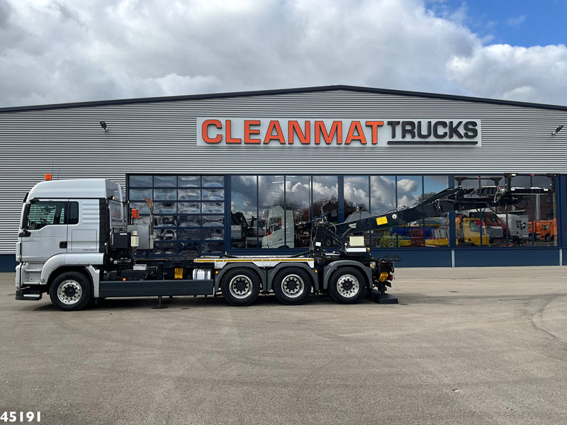 MAN TGS 35.480 Euro 6 8x4 Deuringer Garagetransporter - Caminhão transportador de contêineres/ Caixa móvel: foto 2 MAN TGS 35.480 Euro 6 8x4 Deuringer Garagetransporter - Caminhão transportador de contêineres/ Caixa móvel: foto 2