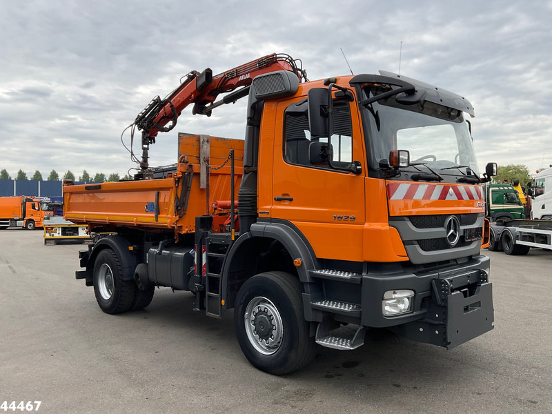 Mercedes-Benz 1829 AK 4x4 Atlas 8,5 Tonmeter laadkraan Manual Full steel - Caminhão basculante, Caminhão grua: foto 4 Mercedes-Benz 1829 AK 4x4 Atlas 8,5 Tonmeter laadkraan Manual Full steel - Caminhão basculante, Caminhão grua: foto 4