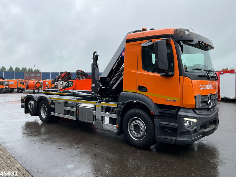 Mercedes-Benz ACTROS 2543 HMF 23 Tonmeter laadkraan - Caminhão polibenne: foto 5 Mercedes-Benz ACTROS 2543 HMF 23 Tonmeter laadkraan - Caminhão polibenne: foto 5