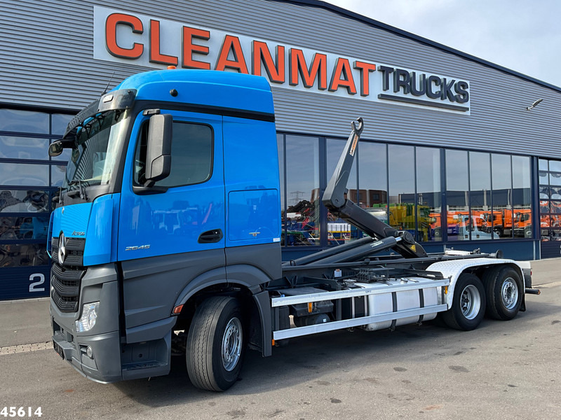 Mercedes-Benz Actros 2545 Euro 6 AJK 25 Tonmeter haakarmsysteem - Caminhão polibenne: foto 1 Mercedes-Benz Actros 2545 Euro 6 AJK 25 Tonmeter haakarmsysteem - Caminhão polibenne: foto 1