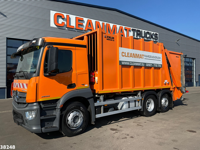 Mercedes-Benz Antos 2533 Euro 6 Zoeller 23m³ Just 96.979 km! - Caminhão de lixo: foto 2 Mercedes-Benz Antos 2533 Euro 6 Zoeller 23m³ Just 96.979 km! - Caminhão de lixo: foto 2