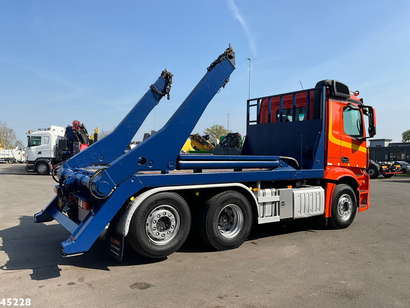 Mercedes-Benz Antos 2542 6x2 Euro 6 Hyva 18 portaalarmsysteem - Caminhão multibenne: foto 5 Mercedes-Benz Antos 2542 6x2 Euro 6 Hyva 18 portaalarmsysteem - Caminhão multibenne: foto 5