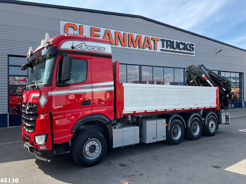 Mercedes-Benz Arocs 3263 8x4 Hiab 37 Tonmeter laadkraan + Fly-Jib - Caminhão basculante, Caminhão grua: foto 4 Mercedes-Benz Arocs 3263 8x4 Hiab 37 Tonmeter laadkraan + Fly-Jib - Caminhão basculante, Caminhão grua: foto 4