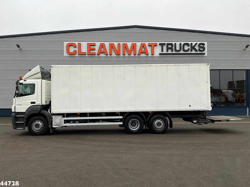 Mercedes-Benz Axor 2636 6x2 Dhollandia laadklep Just 265.901 km! - Caminhão furgão: foto 1 Mercedes-Benz Axor 2636 6x2 Dhollandia laadklep Just 265.901 km! - Caminhão furgão: foto 1