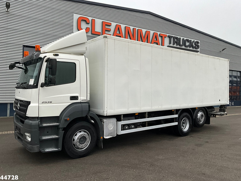 Mercedes-Benz Axor 2636 6x2 Dhollandia laadklep Just 265.901 km! - Caminhão furgão: foto 3 Mercedes-Benz Axor 2636 6x2 Dhollandia laadklep Just 265.901 km! - Caminhão furgão: foto 3