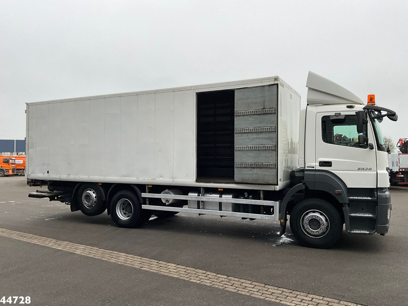 Mercedes-Benz Axor 2636 6x2 Dhollandia laadklep Just 265.901 km! - Caminhão furgão: foto 5 Mercedes-Benz Axor 2636 6x2 Dhollandia laadklep Just 265.901 km! - Caminhão furgão: foto 5