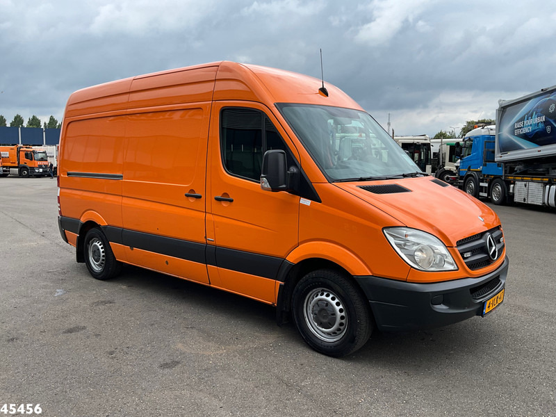 Mercedes-Benz Sprinter 316 1.8 Benzine / CNG - Caminhão furgão: foto 2 Mercedes-Benz Sprinter 316 1.8 Benzine / CNG - Caminhão furgão: foto 2
