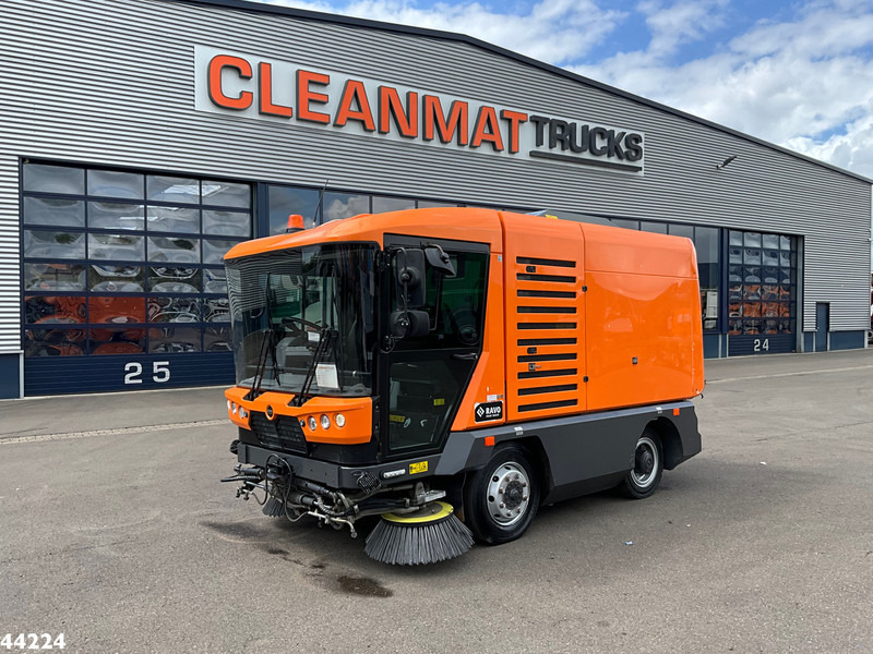 Ravo 540 Euro 6 - Varredora urbana: foto 2 Ravo 540 Euro 6 - Varredora urbana: foto 2