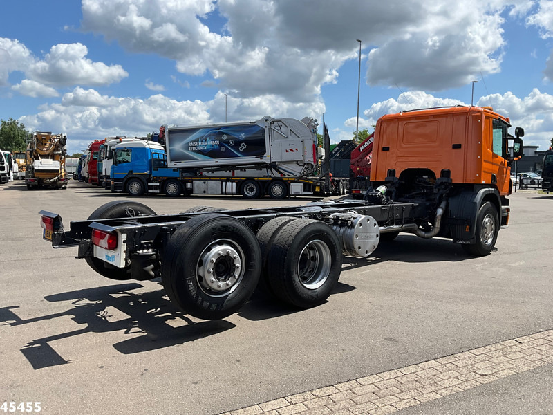 Scania P 280 6x2 Chassis Cabine with PTO Just 218.646 km! - Caminhão chassi: foto 4 Scania P 280 6x2 Chassis Cabine with PTO Just 218.646 km! - Caminhão chassi: foto 4