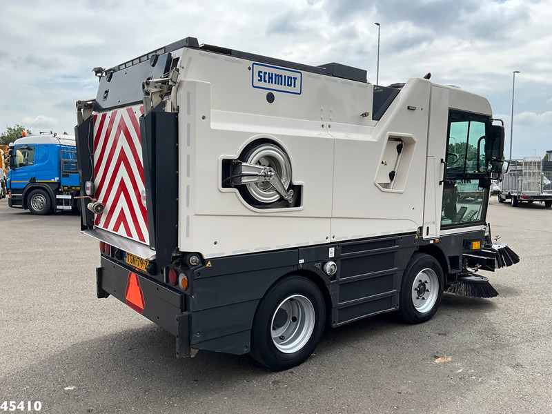 Schmidt Cleango 500 Compact Euro 6 with 3-rd brush - Varredora urbana: foto 3 Schmidt Cleango 500 Compact Euro 6 with 3-rd brush - Varredora urbana: foto 3
