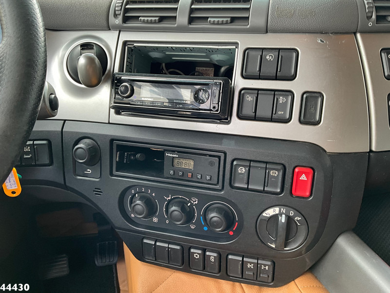 Tractor DAF FAT 85.510 6x4 Euro 6 Retarder Fassi 36 Tonmeter laadkraan: foto 14 Tractor DAF FAT 85.510 6x4 Euro 6 Retarder Fassi 36 Tonmeter laadkraan: foto 14