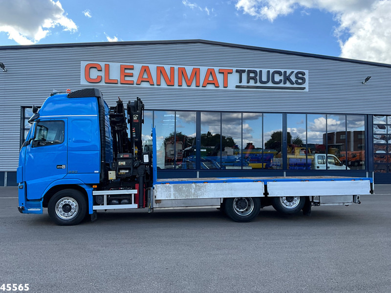 Volvo FH 16.660 Hiab 37 Tonmeter laadkraan - Caminhão grua: foto 2 Volvo FH 16.660 Hiab 37 Tonmeter laadkraan - Caminhão grua: foto 2