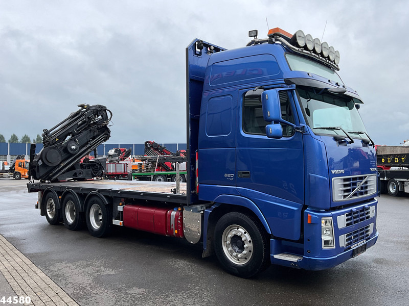 Volvo FH 520 8x4 Euro 5 Hiab 24 Tonmeter laadkraan + Fly-jib - Caminhão grua: foto 4 Volvo FH 520 8x4 Euro 5 Hiab 24 Tonmeter laadkraan + Fly-jib - Caminhão grua: foto 4