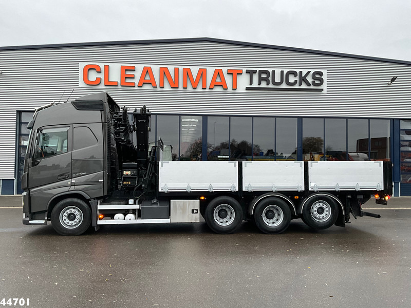 Volvo FH 540 8x4 Euro 6 Hiab 37 Tonmeter laadkraan - Caminhão grua: foto 3 Volvo FH 540 8x4 Euro 6 Hiab 37 Tonmeter laadkraan - Caminhão grua: foto 3