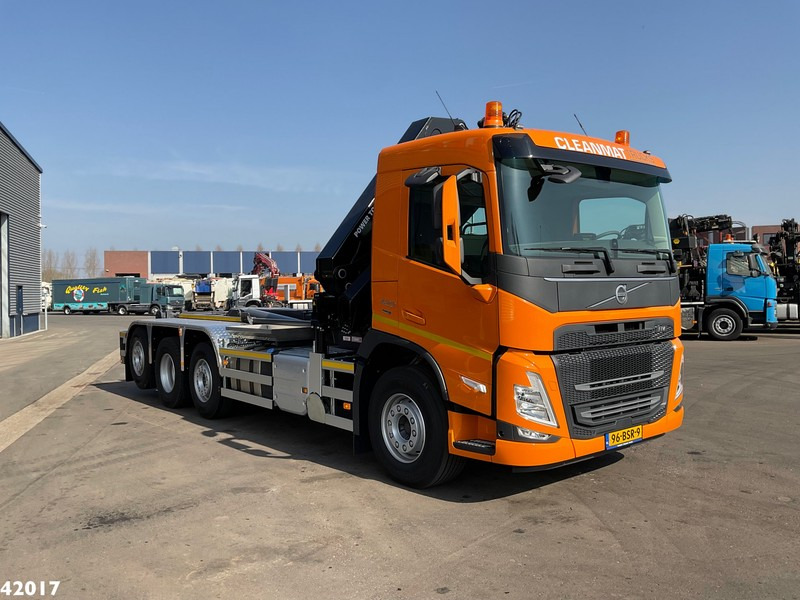 Volvo FM 420 8x2 HMF 28 Tonmeter laadkraan - Caminhão polibenne, Caminhão grua: foto 5 Volvo FM 420 8x2 HMF 28 Tonmeter laadkraan - Caminhão polibenne, Caminhão grua: foto 5