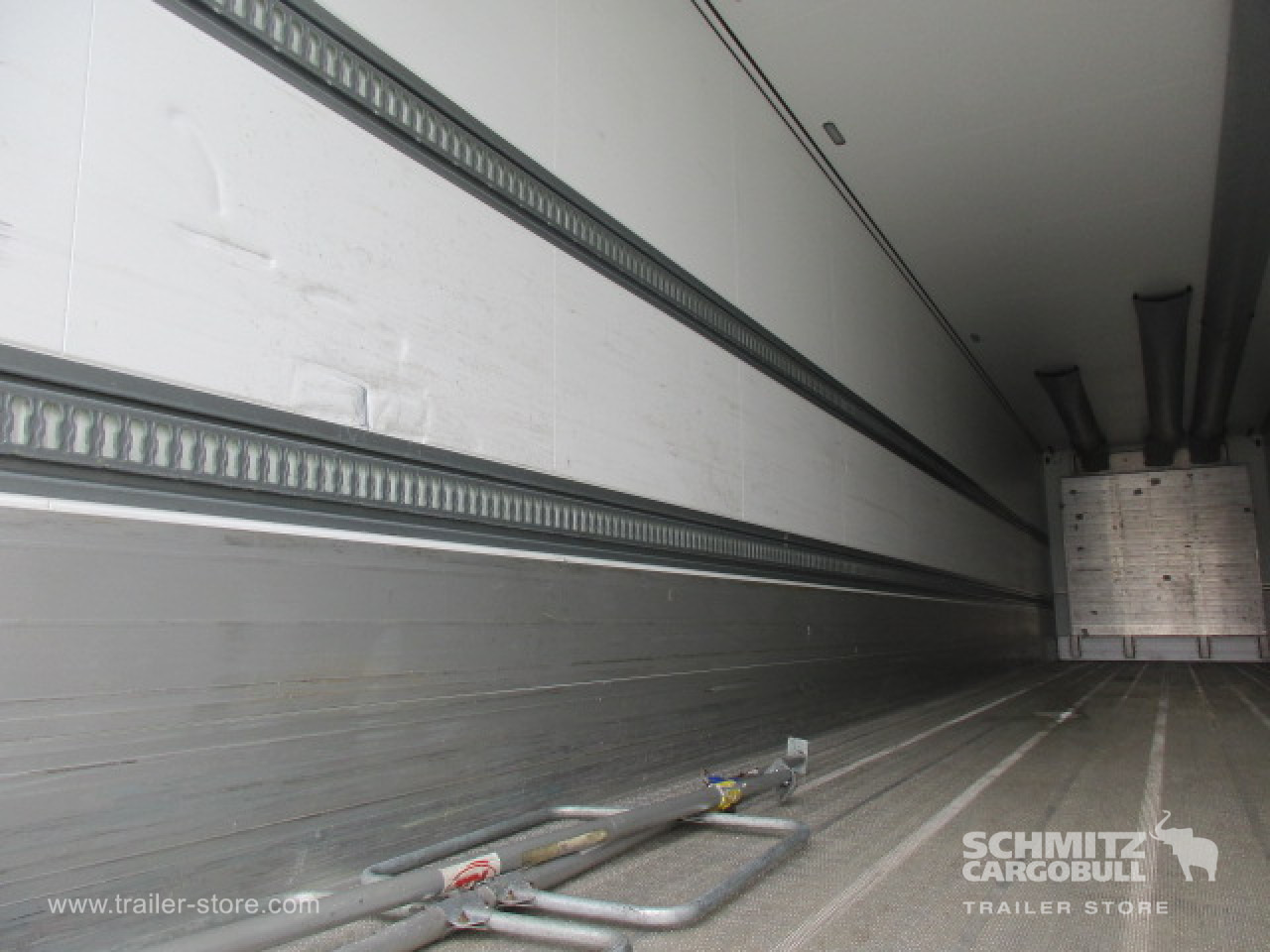 SCHMITZ Reefer Standard - Semireboque isotérmico: foto 2 SCHMITZ Reefer Standard - Semireboque isotérmico: foto 2