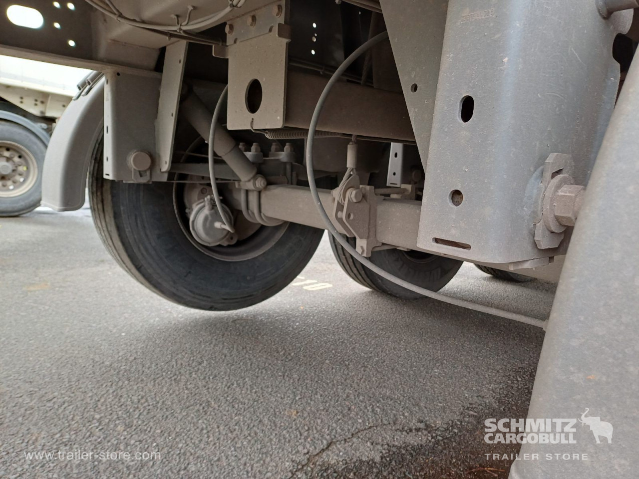 LANGENDORF Auflieger Kipper Stahlrundmulde 24m³ - Semireboque basculante: foto 3 LANGENDORF Auflieger Kipper Stahlrundmulde 24m³ - Semireboque basculante: foto 3