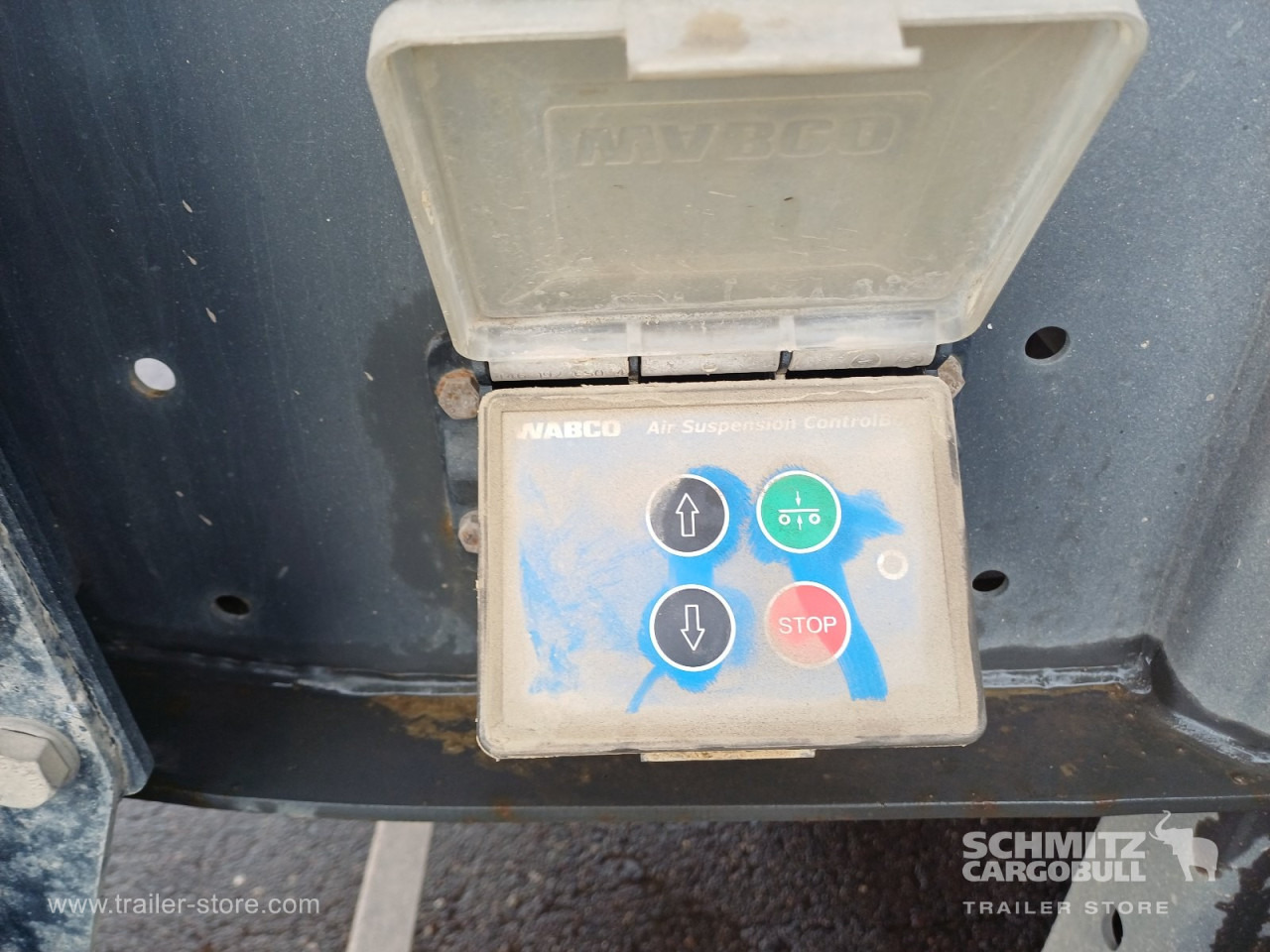 LANGENDORF Auflieger Kipper Stahlrundmulde 24m³ - Semireboque basculante: foto 4 LANGENDORF Auflieger Kipper Stahlrundmulde 24m³ - Semireboque basculante: foto 4