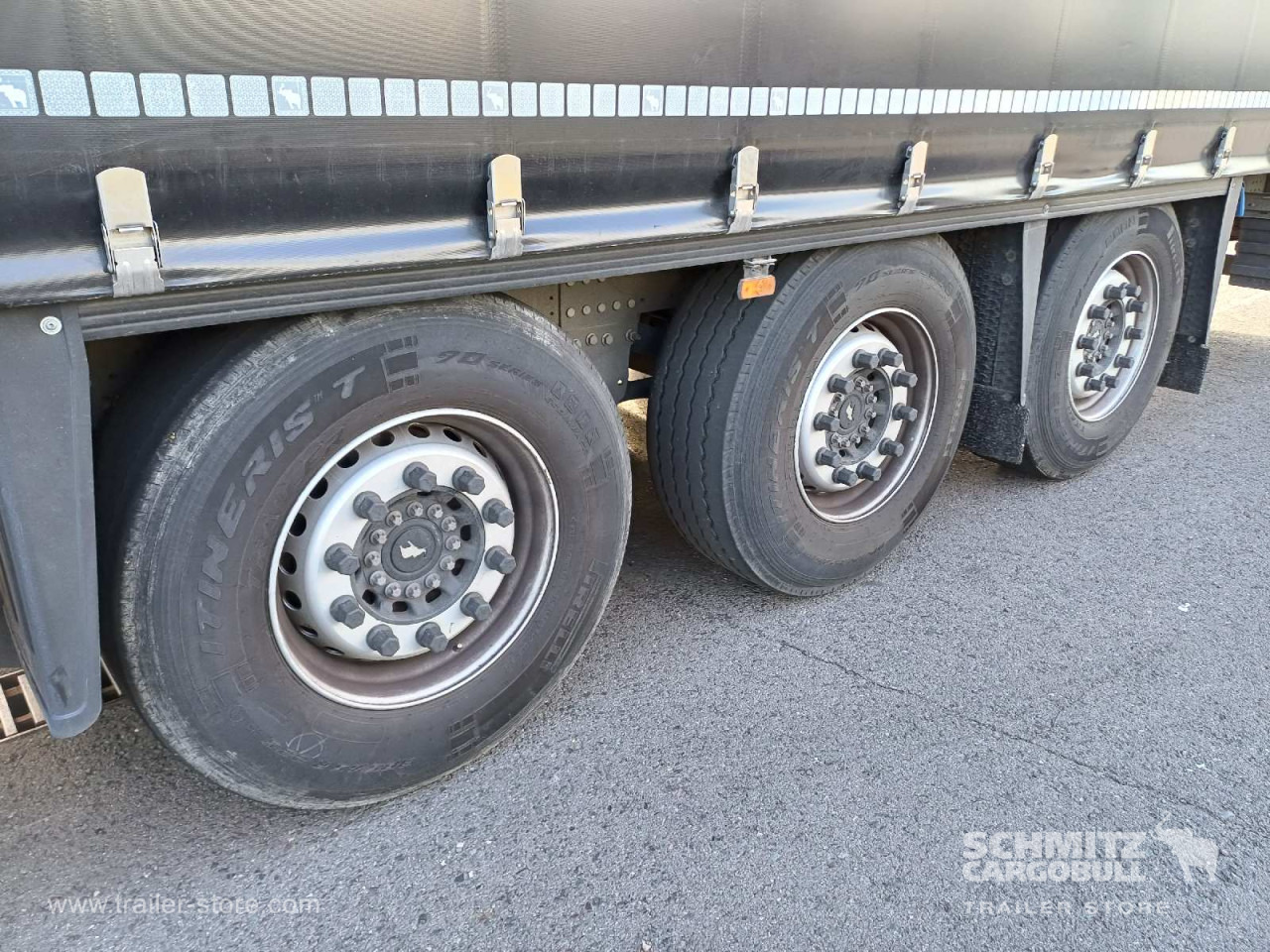 SCHMITZ Auflieger Curtainsider Mega - Semi-reboque de lona: foto 5 SCHMITZ Auflieger Curtainsider Mega - Semi-reboque de lona: foto 5