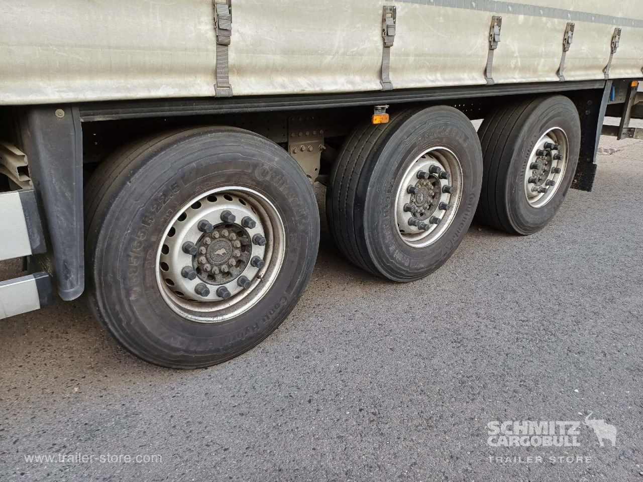SCHMITZ Auflieger Curtainsider Standard - Semi-reboque de lona: foto 4 SCHMITZ Auflieger Curtainsider Standard - Semi-reboque de lona: foto 4