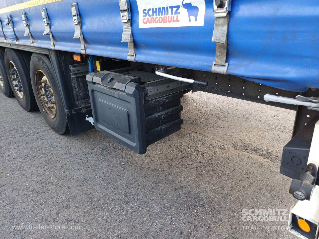 Locação de SCHMITZ Auflieger Curtainsider Standard SCHMITZ Auflieger Curtainsider Standard: foto 7