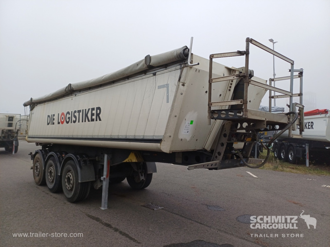 SCHMITZ Auflieger Kipper Alukastenmulde 24m³ - Semireboque basculante: foto 1 SCHMITZ Auflieger Kipper Alukastenmulde 24m³ - Semireboque basculante: foto 1