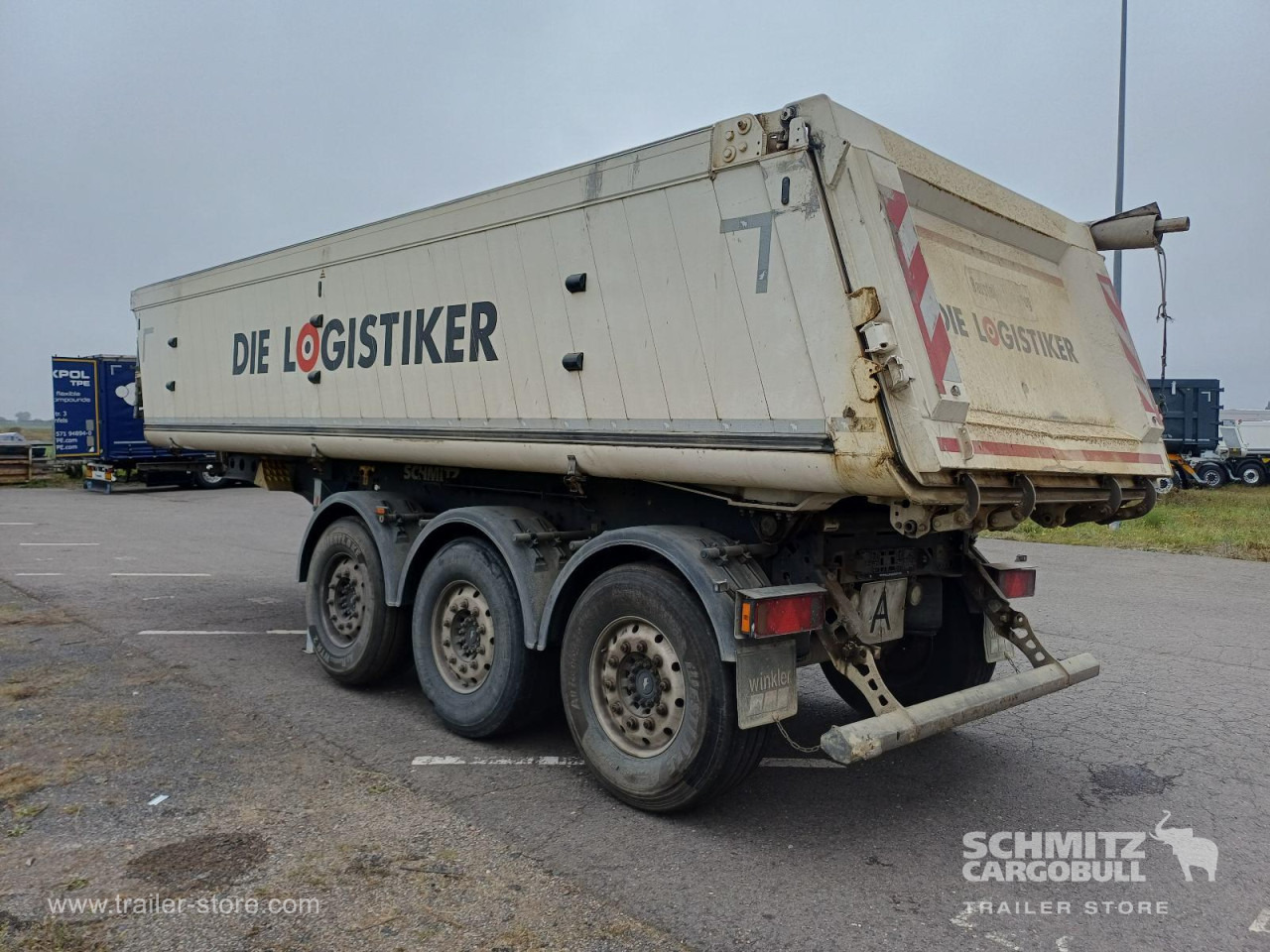 SCHMITZ Auflieger Kipper Alukastenmulde 24m³ - Semireboque basculante: foto 5 SCHMITZ Auflieger Kipper Alukastenmulde 24m³ - Semireboque basculante: foto 5