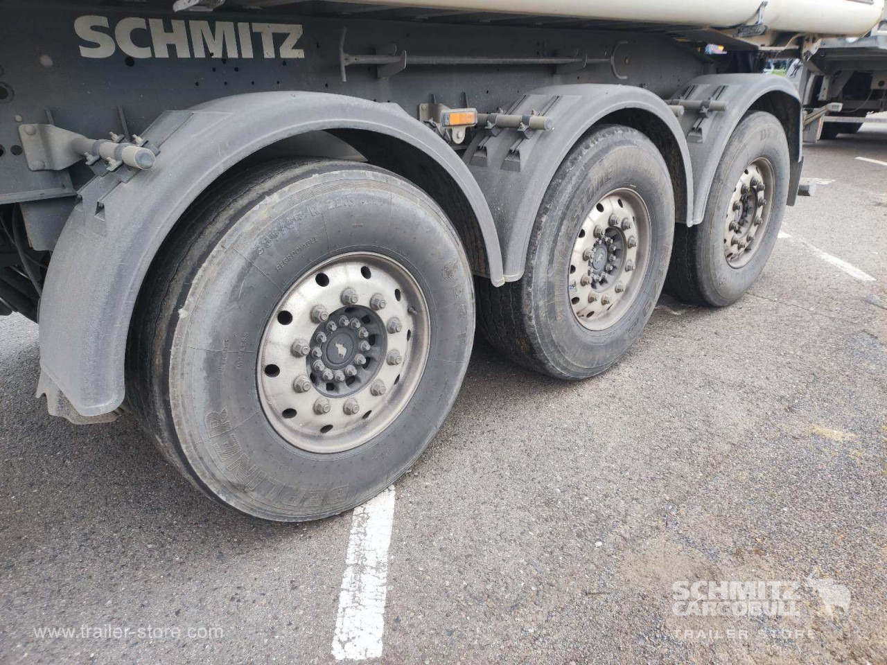 SCHMITZ Auflieger Kipper Alukastenmulde 24m³ - Semireboque basculante: foto 2 SCHMITZ Auflieger Kipper Alukastenmulde 24m³ - Semireboque basculante: foto 2