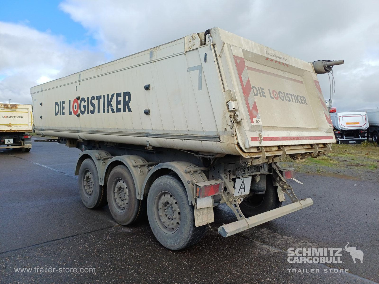 SCHMITZ Auflieger Kipper Alukastenmulde 24m³ - Semireboque basculante: foto 4 SCHMITZ Auflieger Kipper Alukastenmulde 24m³ - Semireboque basculante: foto 4