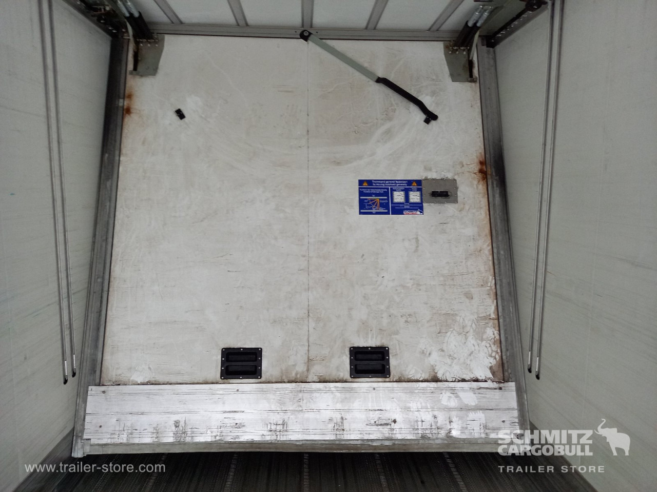 SCHMITZ Auflieger Tiefkühler Multitemp Double deck - Semireboque isotérmico: foto 2 SCHMITZ Auflieger Tiefkühler Multitemp Double deck - Semireboque isotérmico: foto 2
