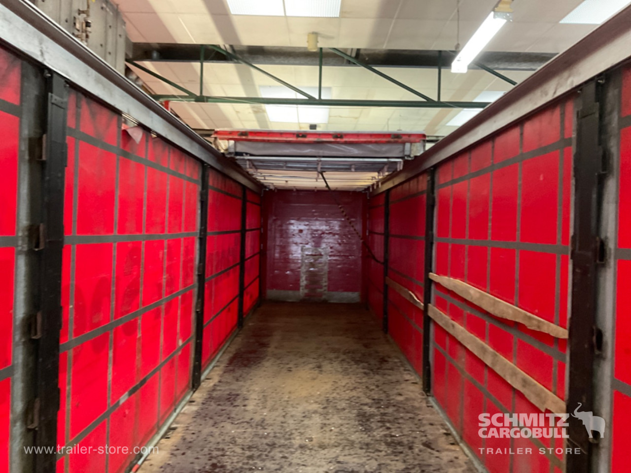 Curtainsider Standard Forklift holder - Semi-reboque de lona: foto 5 Curtainsider Standard Forklift holder - Semi-reboque de lona: foto 5