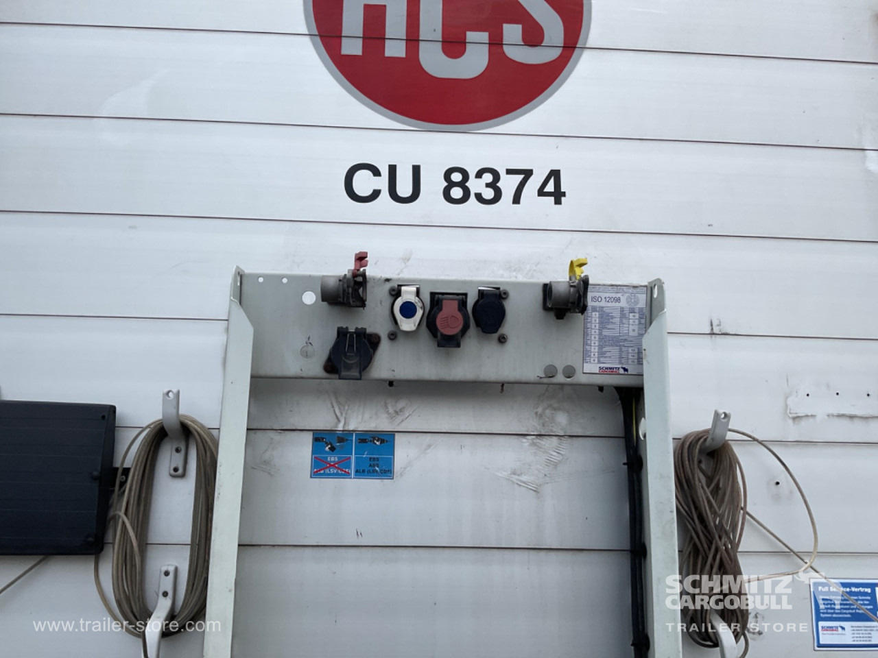 SCHMITZ Curtainsider Standard Forklift holder - Semi-reboque de lona: foto 4 SCHMITZ Curtainsider Standard Forklift holder - Semi-reboque de lona: foto 4