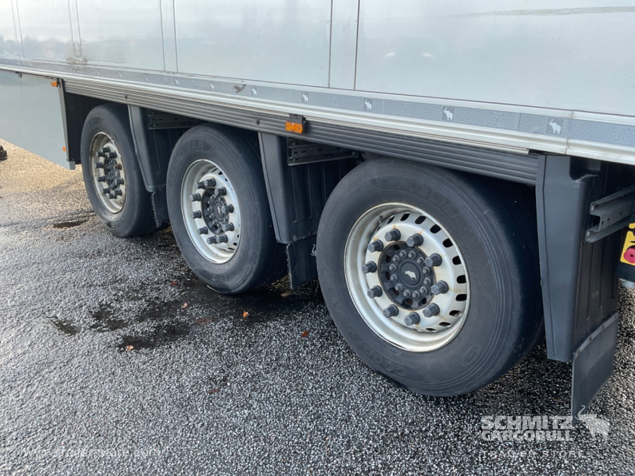SCHMITZ Reefer Multitemp Double deck - Semireboque isotérmico: foto 5 SCHMITZ Reefer Multitemp Double deck - Semireboque isotérmico: foto 5