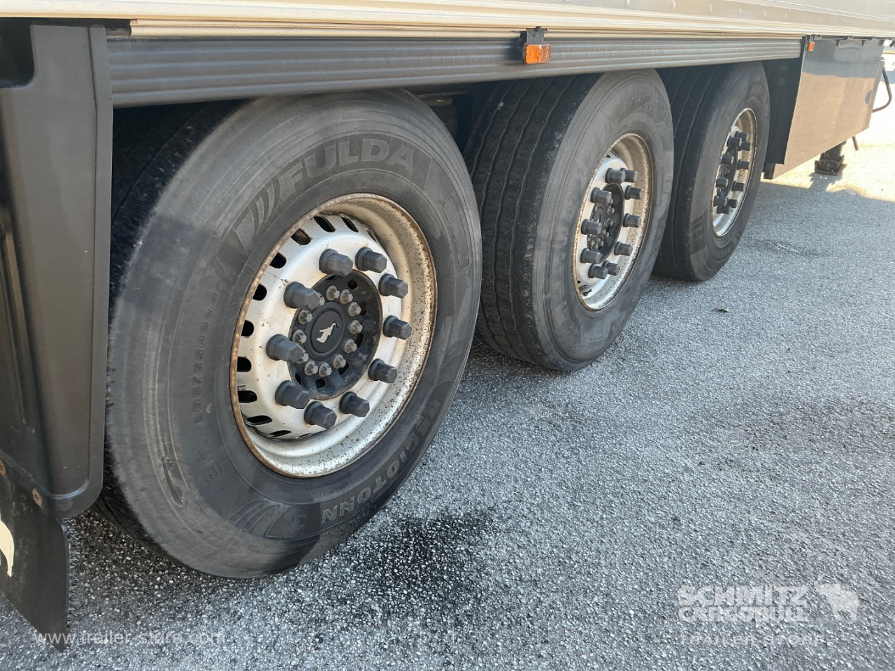 SCHMITZ Reefer Standard Double deck - Semireboque isotérmico: foto 3 SCHMITZ Reefer Standard Double deck - Semireboque isotérmico: foto 3