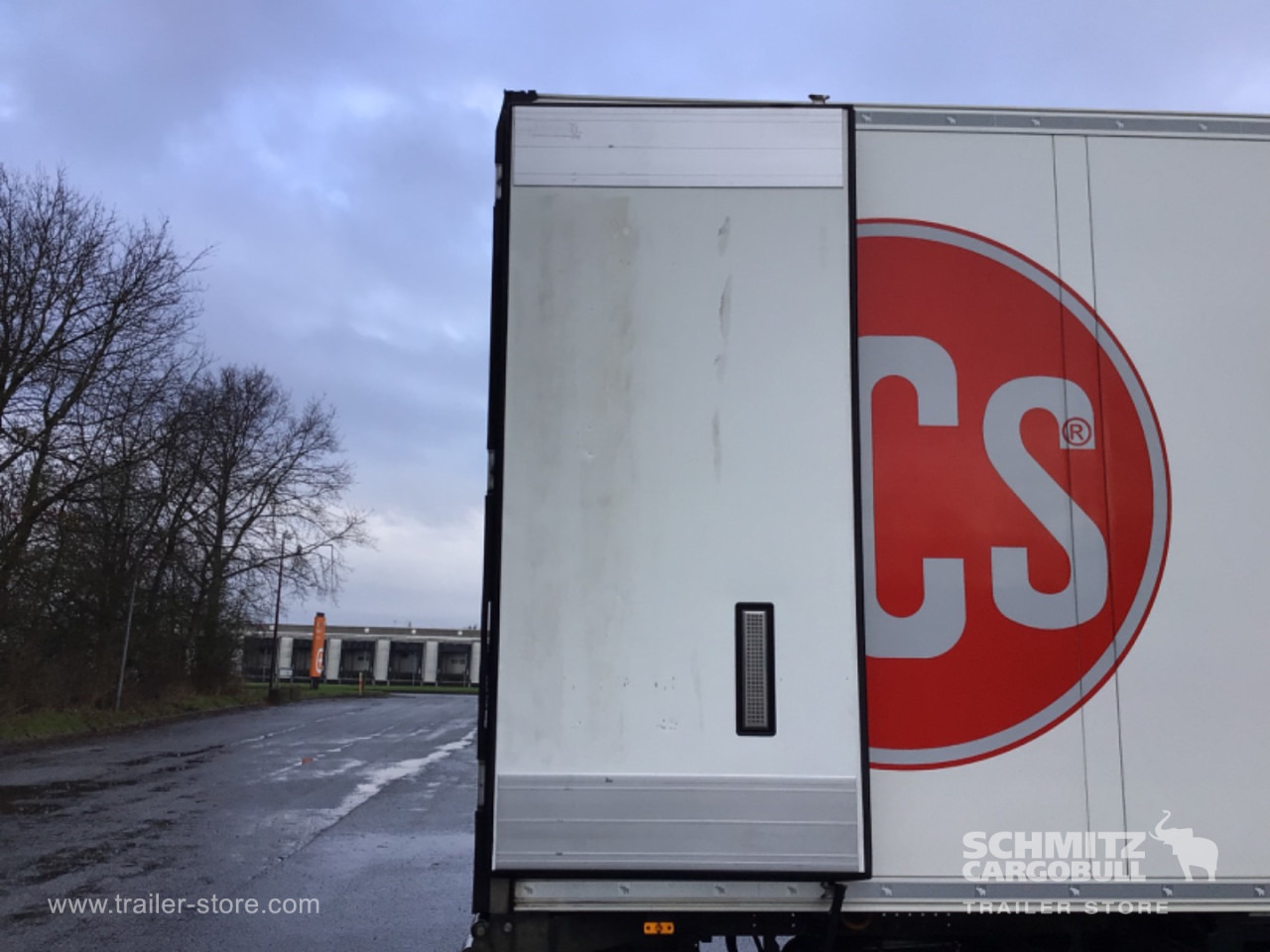 SCHMITZ Reefer Standard Double deck - Semireboque isotérmico: foto 4 SCHMITZ Reefer Standard Double deck - Semireboque isotérmico: foto 4