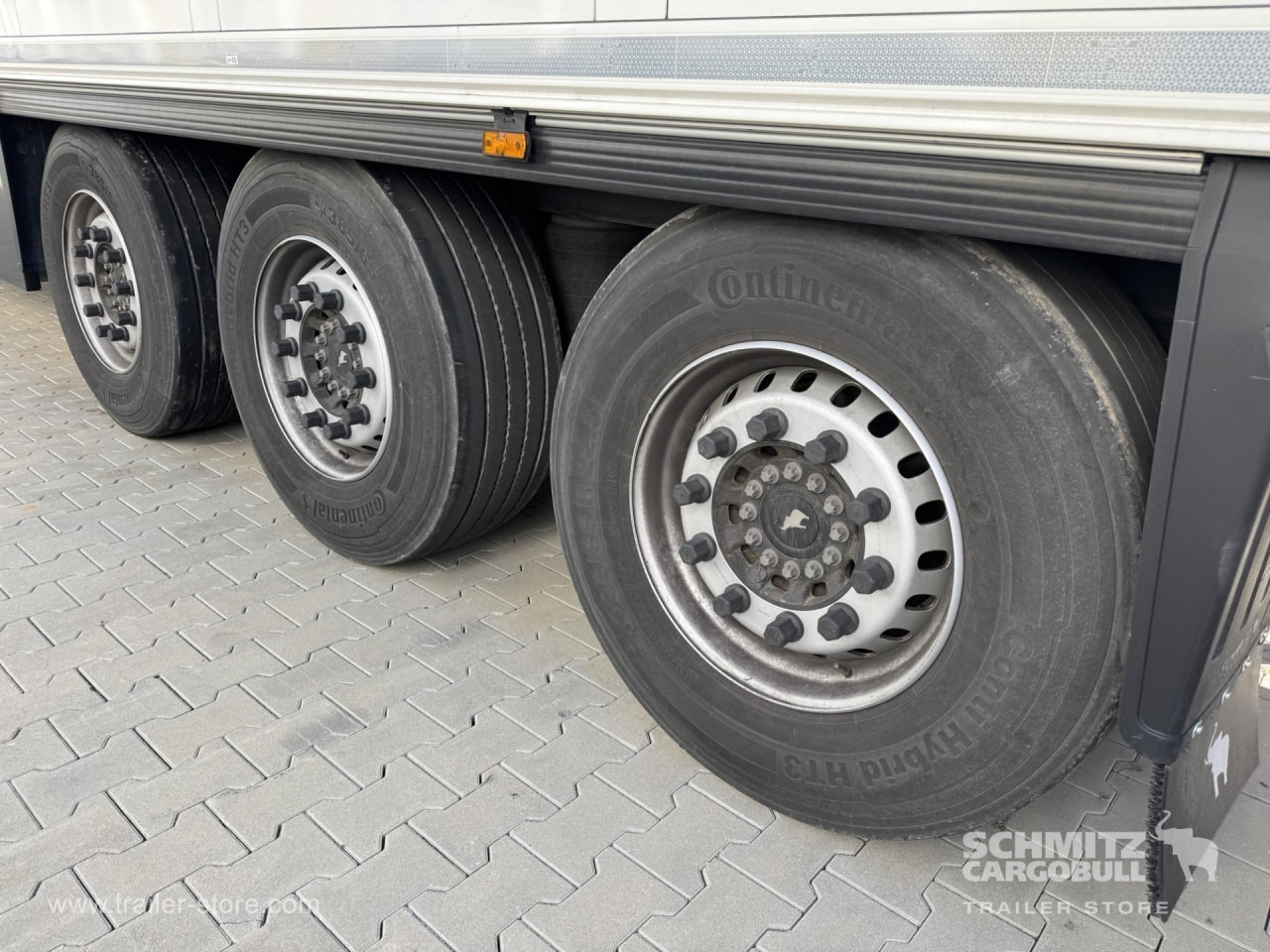 SCHMITZ Reefer Standard Double deck - Semireboque isotérmico: foto 3 SCHMITZ Reefer Standard Double deck - Semireboque isotérmico: foto 3
