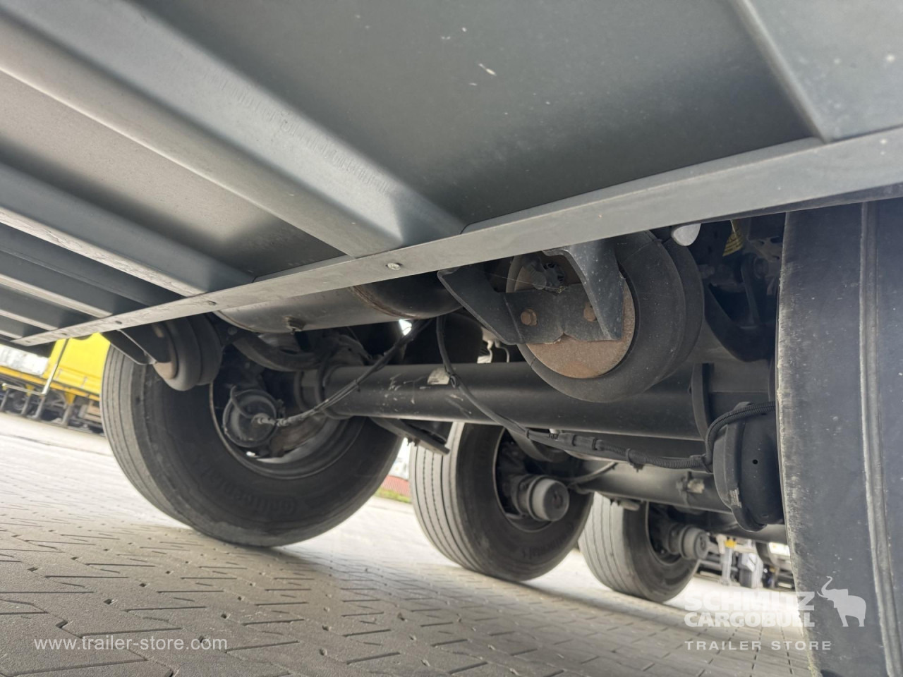 SCHMITZ Reefer Standard Double deck - Semireboque isotérmico: foto 4 SCHMITZ Reefer Standard Double deck - Semireboque isotérmico: foto 4