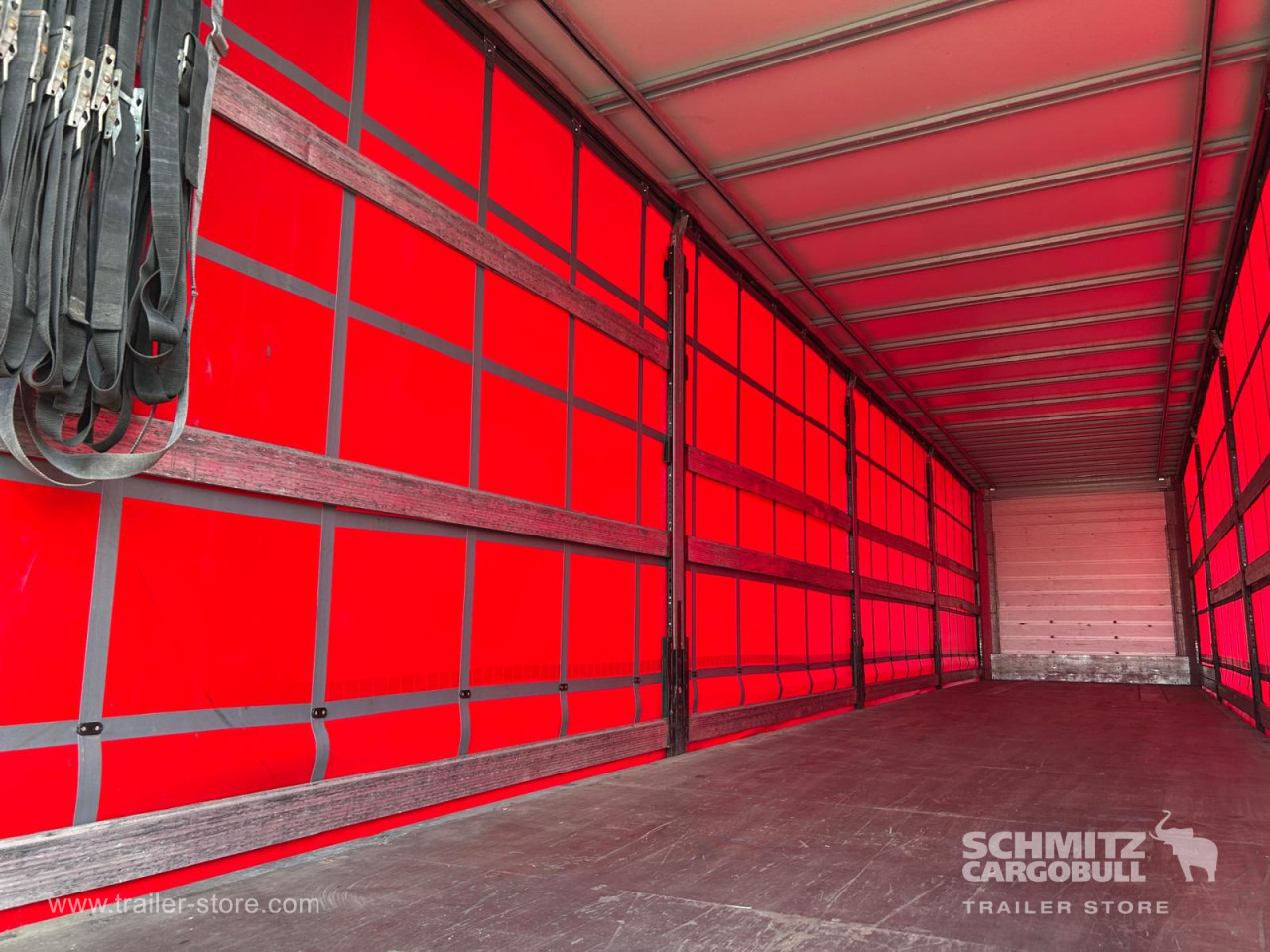 SCHMITZ Curtainsider Standard - Semi-reboque de lona: foto 3 SCHMITZ Curtainsider Standard - Semi-reboque de lona: foto 3