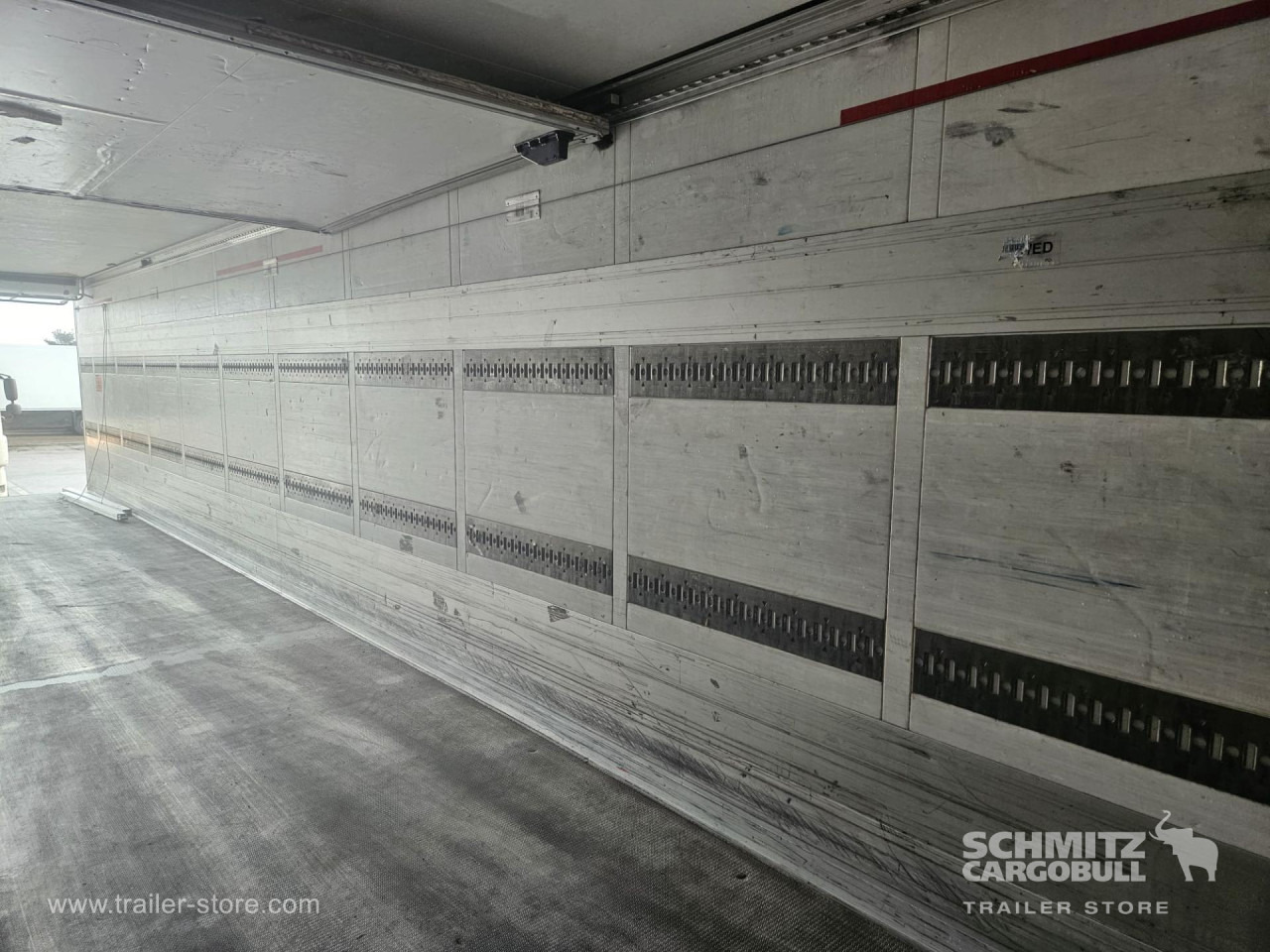 SCHMITZ Reefer Multitemp - Semireboque isotérmico: foto 4 SCHMITZ Reefer Multitemp - Semireboque isotérmico: foto 4
