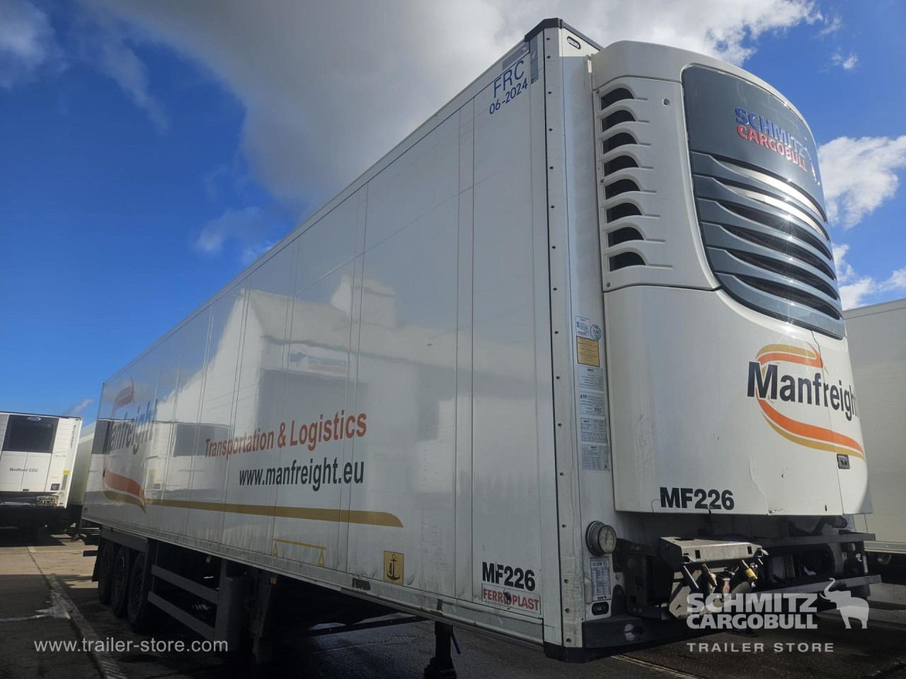 SCHMITZ Reefer Multitemp - Semireboque isotérmico: foto 1 SCHMITZ Reefer Multitemp - Semireboque isotérmico: foto 1
