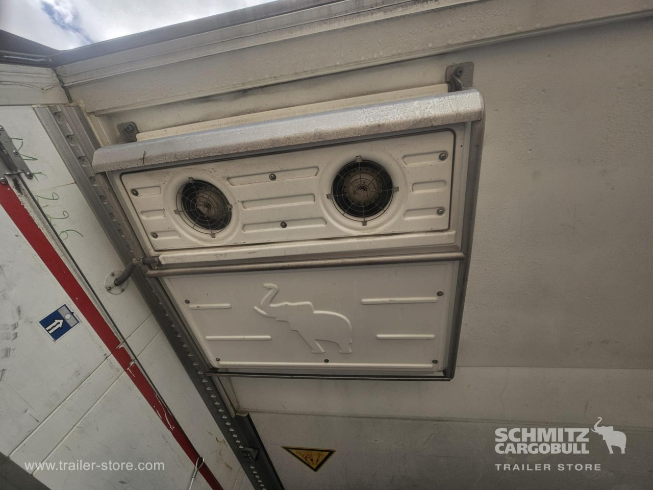 SCHMITZ Reefer Multitemp - Semireboque isotérmico: foto 5 SCHMITZ Reefer Multitemp - Semireboque isotérmico: foto 5